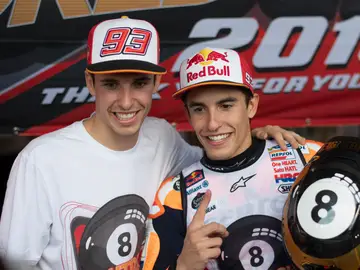 Álex y Marc Márquez, campeones de Moto2 y MotoGP Álex y Marc Márquez, campeones de Moto2 y MotoGP