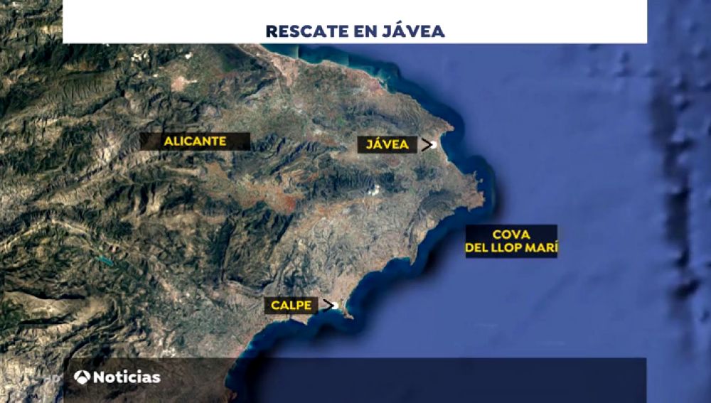 Intentan rescatar a 20 personas atrapadas en una cueva marina en Jávea, en alicante