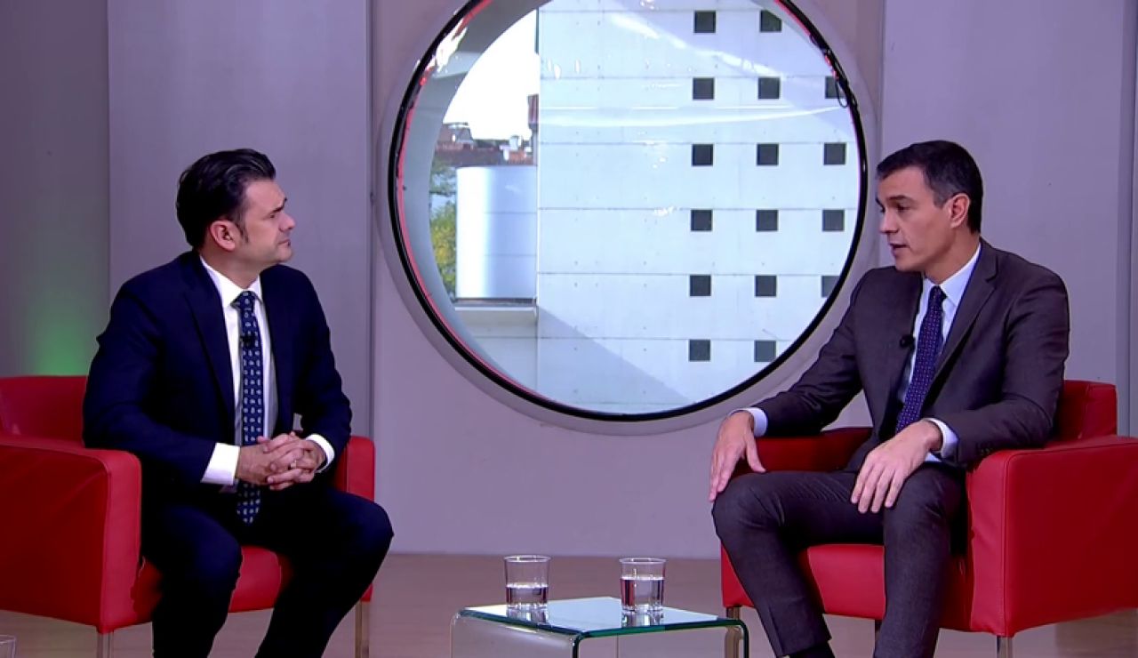 Pedro Sánchez avisa a Quim Torra de que se "cometerán delitos importantes" si se boicotean las elecciones generales 2019 Pedro Sánchez avisa a Quim Torra de que se "cometerán delitos importantes" si se boicotean las elecciones generales 2019