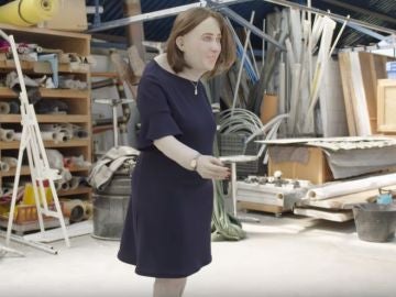Emma, la muñeca que muestra cómo serán los trabajadores de oficina en 2040