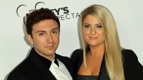 Daryl Sabara y Meghan Trainor Daryl Sabara y Meghan Trainor