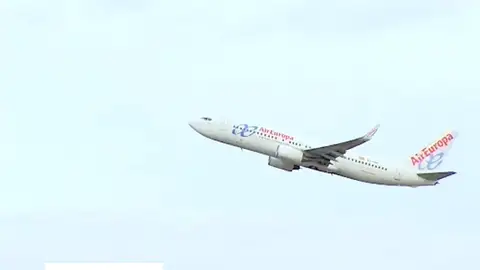 REEMPLAZO Iberia comprará Air Europa por mil millones de euros REEMPLAZO Iberia comprará Air Europa por mil millones de euros