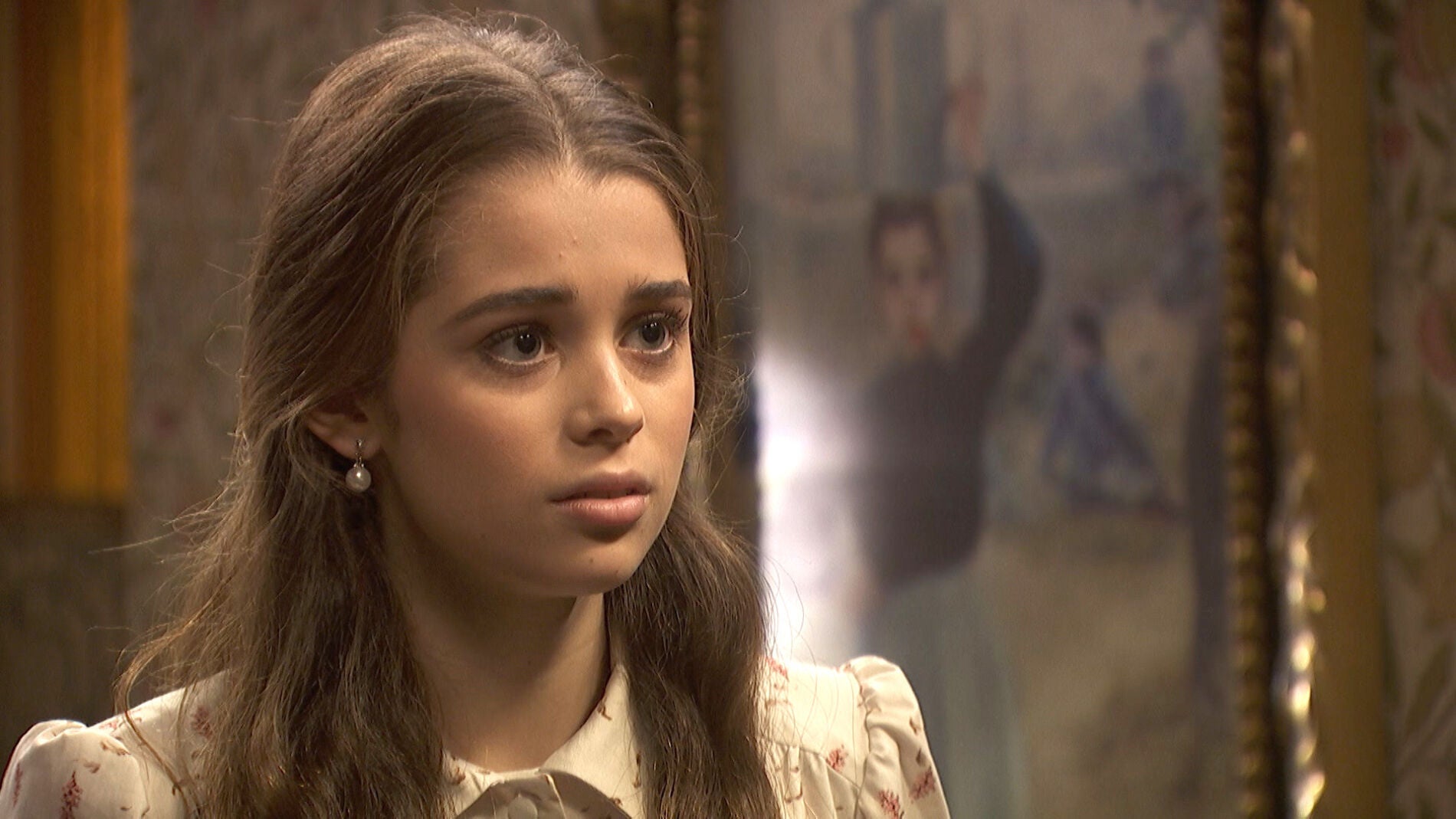 &lsquo;El secreto de Puente Viejo&rsquo;: Carolina descubre uno de los secretos m&aacute;s valiosos de Manuela