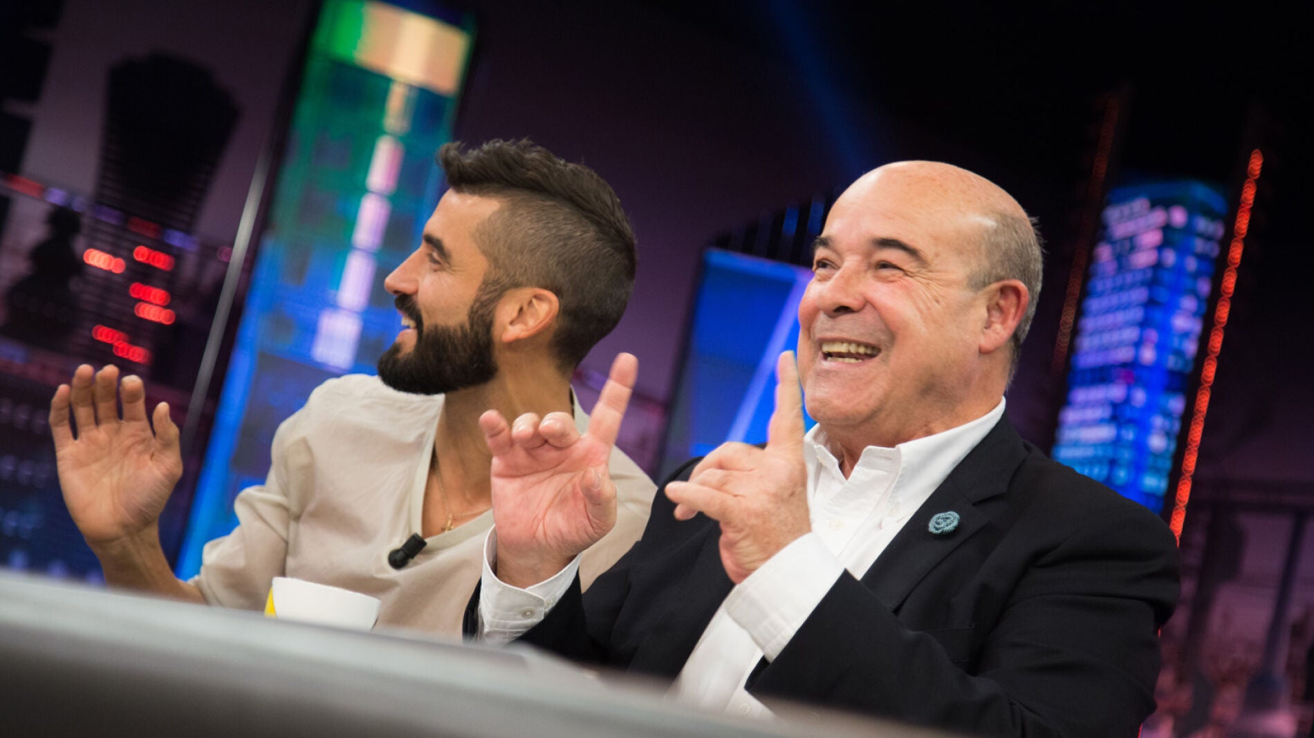 Antonio Resines hace un spoiler de su pr&oacute;xima pel&iacute;cula con &Aacute;lex Garc&iacute;a