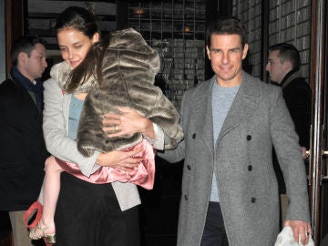 Katie Holmes y Tom Cruise con su hija Suri