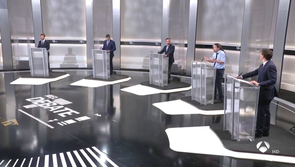 Todos los candidatos en el debate, contra Sánchez y la lista más votada: "Quiere cambiar las reglas del juego"