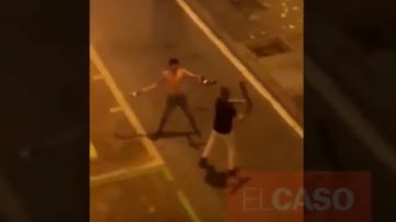 Pelea entre dos hombres en Barcelona