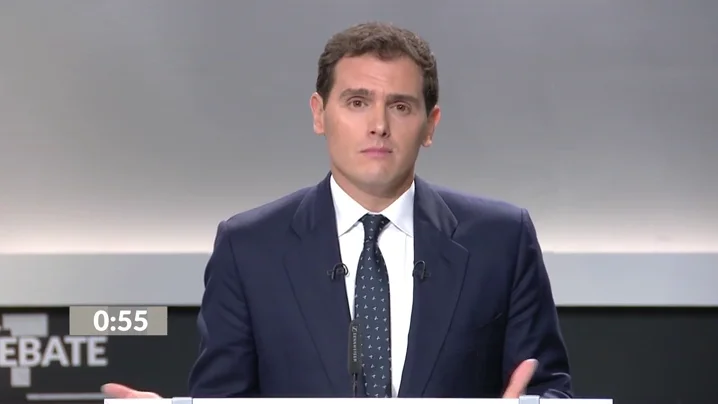 Rivera toma prestado "el sí se puede" de Podemos para su minuto de oro Rivera toma prestado "el sí se puede" de Podemos para su minuto de oro