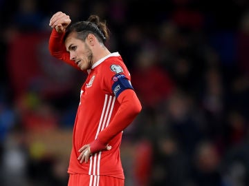 Gareth Bale en un partido con la selección de Gales
