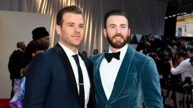La reacción del hermano de Chris Evans, Scott, tras el desnudo del actor de Capitán América 