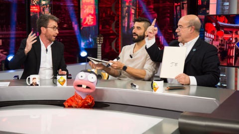 Piques y risas entre Antonio Resines y Álex García en 'El plecio justo' de Trancas y Barrancas