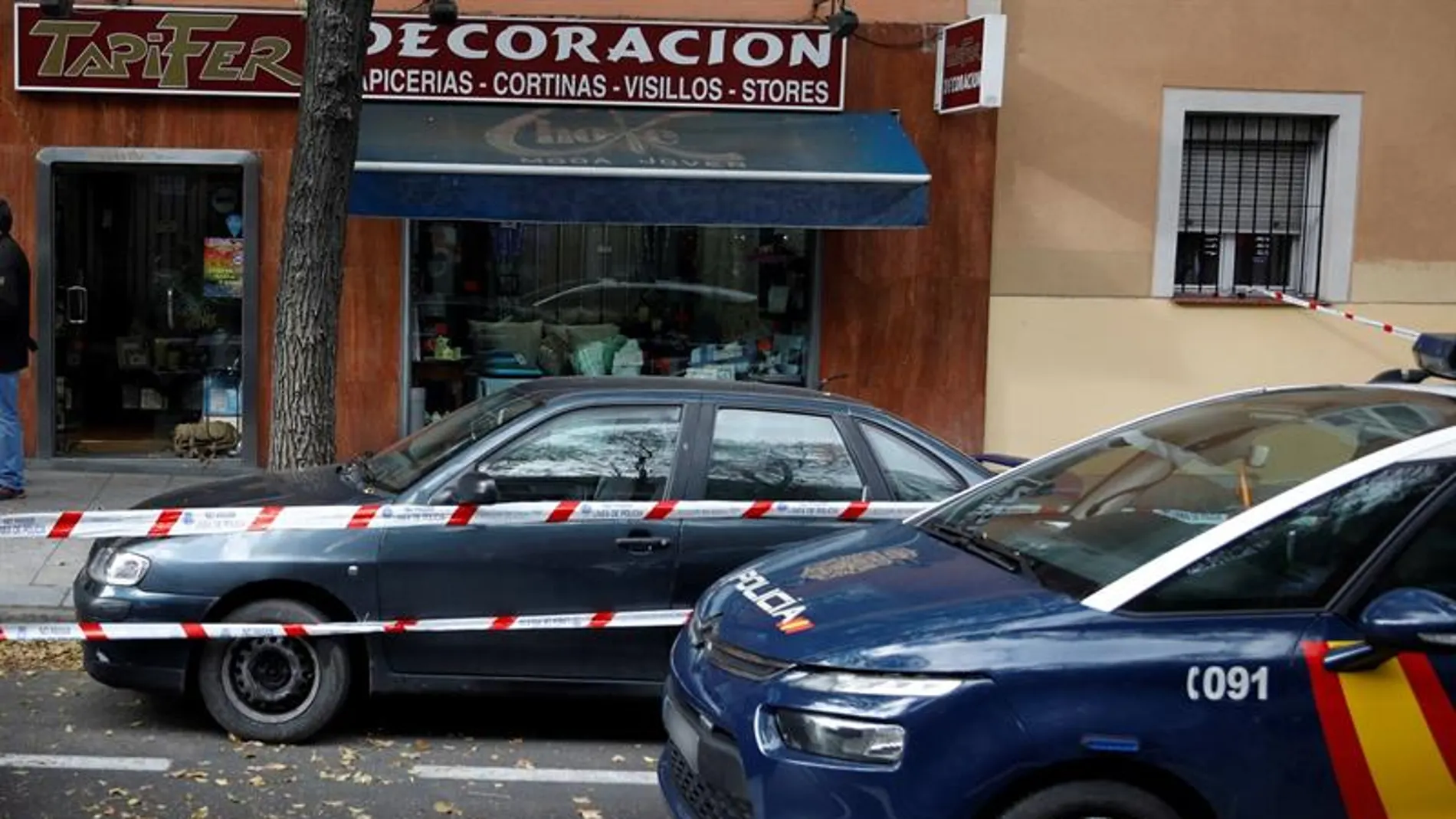 Local donde se ha hallado el cuerpo sin vida de un hombre Local donde se ha hallado el cuerpo sin vida de un hombre