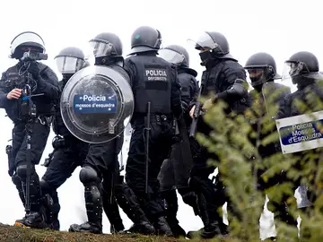 Mossos d'Esquadra Mossos d'Esquadra