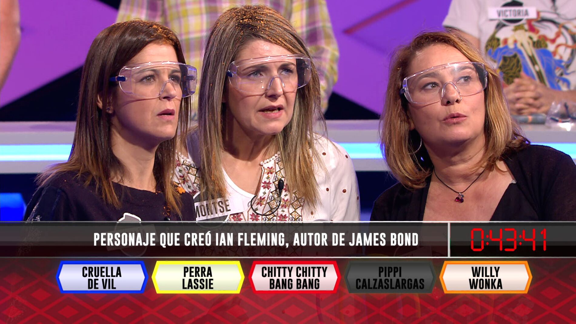 Las 'Supernenas', con 'permiso para acertar' una pregunta relacionada con James Bond en '&iexcl;Boom!'
