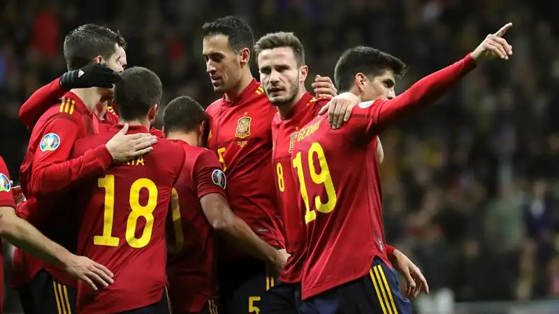 Los jugadores de la selección española celebran un gol Los jugadores de la selección española celebran un gol