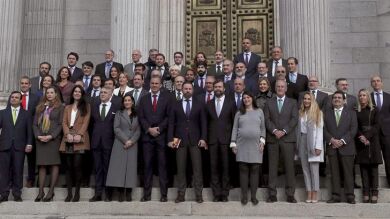 Los 52 de Vox prometen 