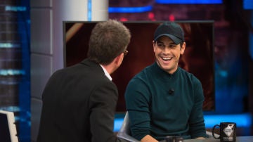 El sorprendente secreto que se esconde tras la gorra que Mario Casas luce en 'El Hormiguero 3.0' El sorprendente secreto que se esconde tras la gorra que Mario Casas luce en 'El Hormiguero 3.0'