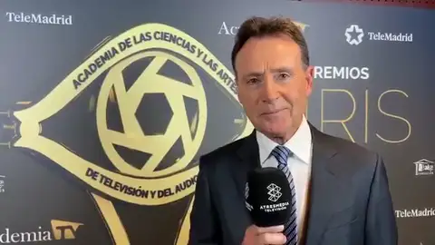 Matías Prats tras recoger el Premio a la Trayectoria en los Premios Iris: "Una noche emocionante" Matías Prats tras recoger el Premio a la Trayectoria en los Premios Iris: "Una noche emocionante"