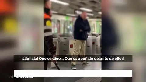 Apuñalan a un vigilante en el metro de Barcelona Apuñalan a un vigilante en el metro de Barcelona