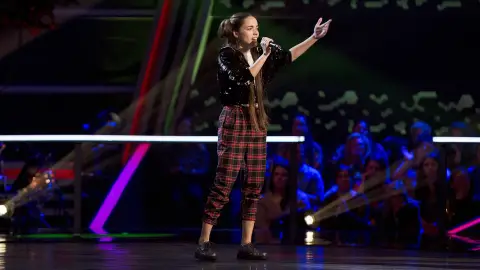 Actuación Sara Gálvez ‘Toda una vida’ en los Asaltos de ‘La Voz Kids’ Actuación Sara Gálvez ‘Toda una vida’ en los Asaltos de ‘La Voz Kids’