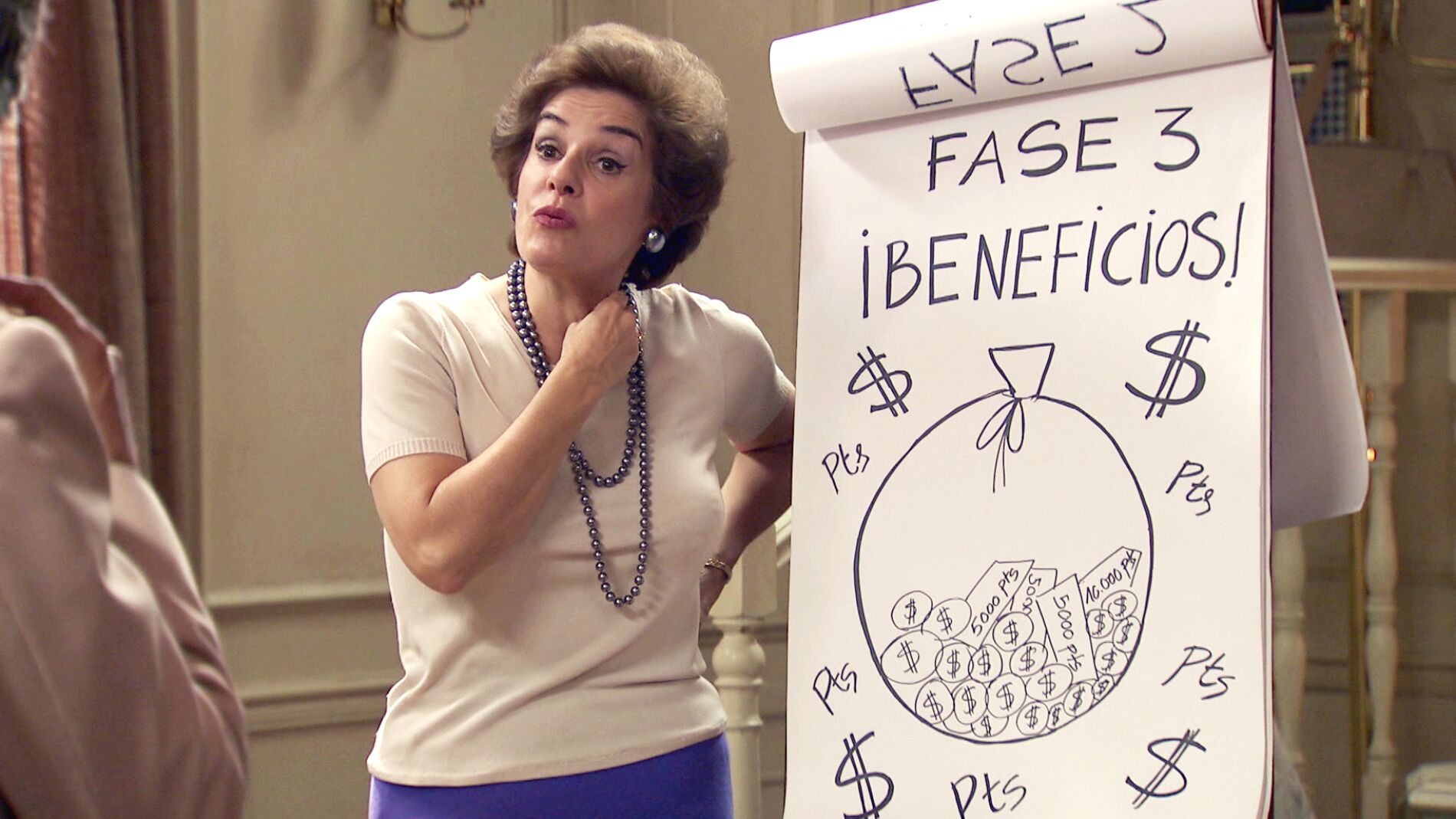 Benigna, dispuesta a timar a sus amigas 'cotorras' para conseguir dinero 