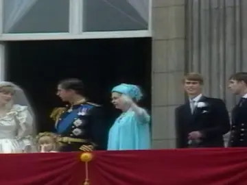 La historia de amor de Carlos y Camilla en el segundo 'annus horribilis' de la reina de Inglaterra La historia de amor de Carlos y Camilla en el segundo 'annus horribilis' de la reina de Inglaterra