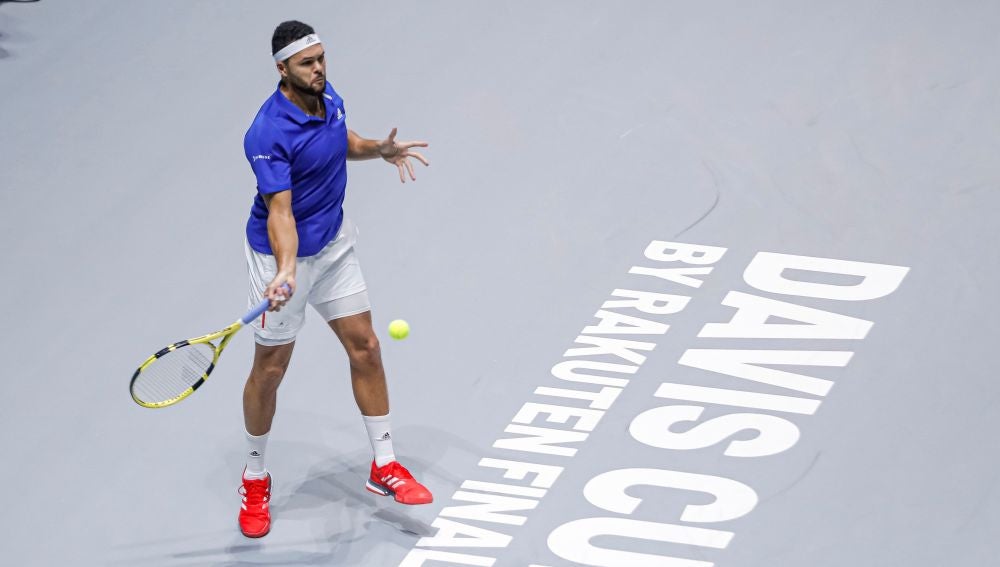 Jo-Wilfried Tsonga, en acción en la Caja Mágica