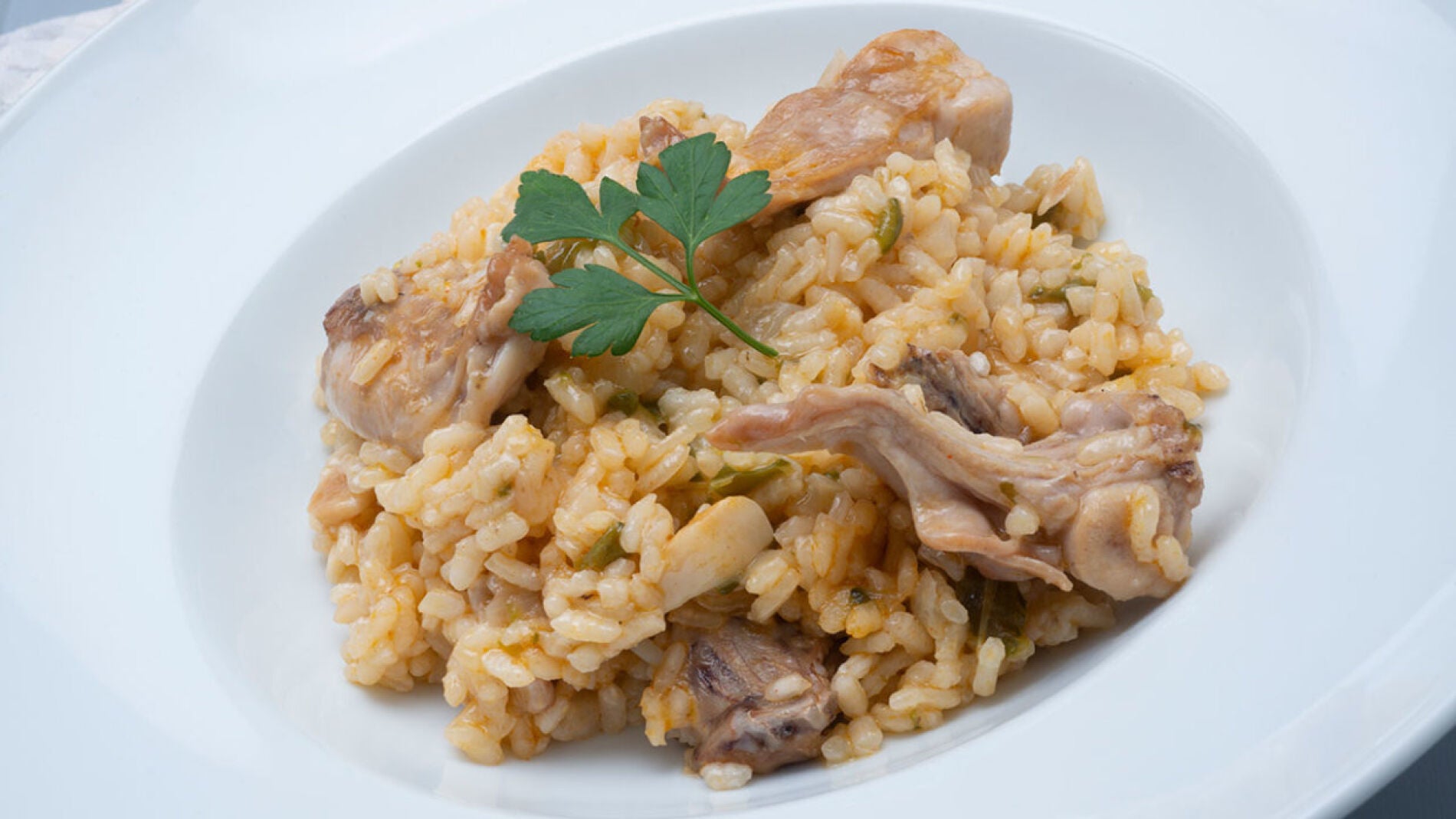 Receta de arroz caldoso de conejo de Karlos Argui&ntilde;ano