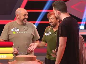La bomba final pringa más que nunca a 'Los dispersos': "Parece que me he caído de cabeza" La bomba final pringa más que nunca a 'Los dispersos': "Parece que me he caído de cabeza"