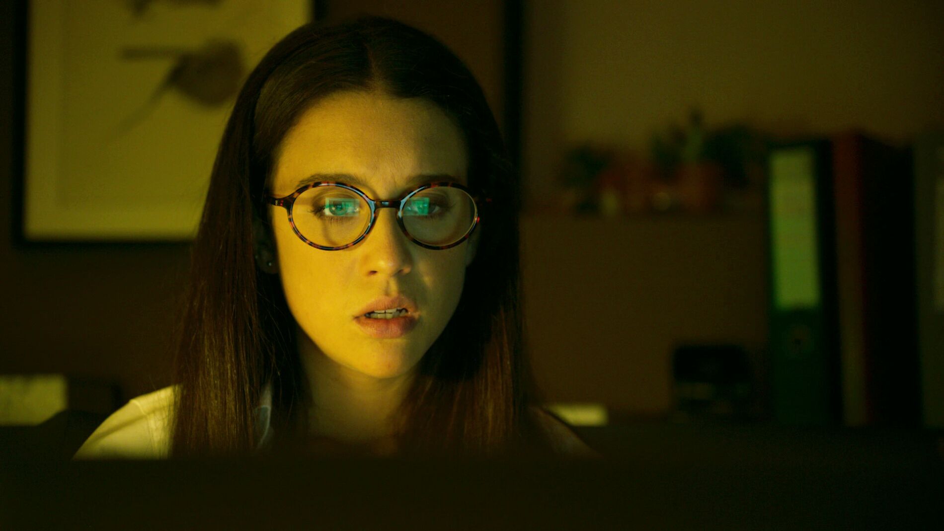 Triana, destrozada con el v&iacute;deo sexual de Macarena y Hugo