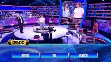 ¿Caerías por la trampilla? Ponte a prueba con este 'Entre tres' homenaje a 'Héroes del silencio' en '¡Ahora caigo!' 
