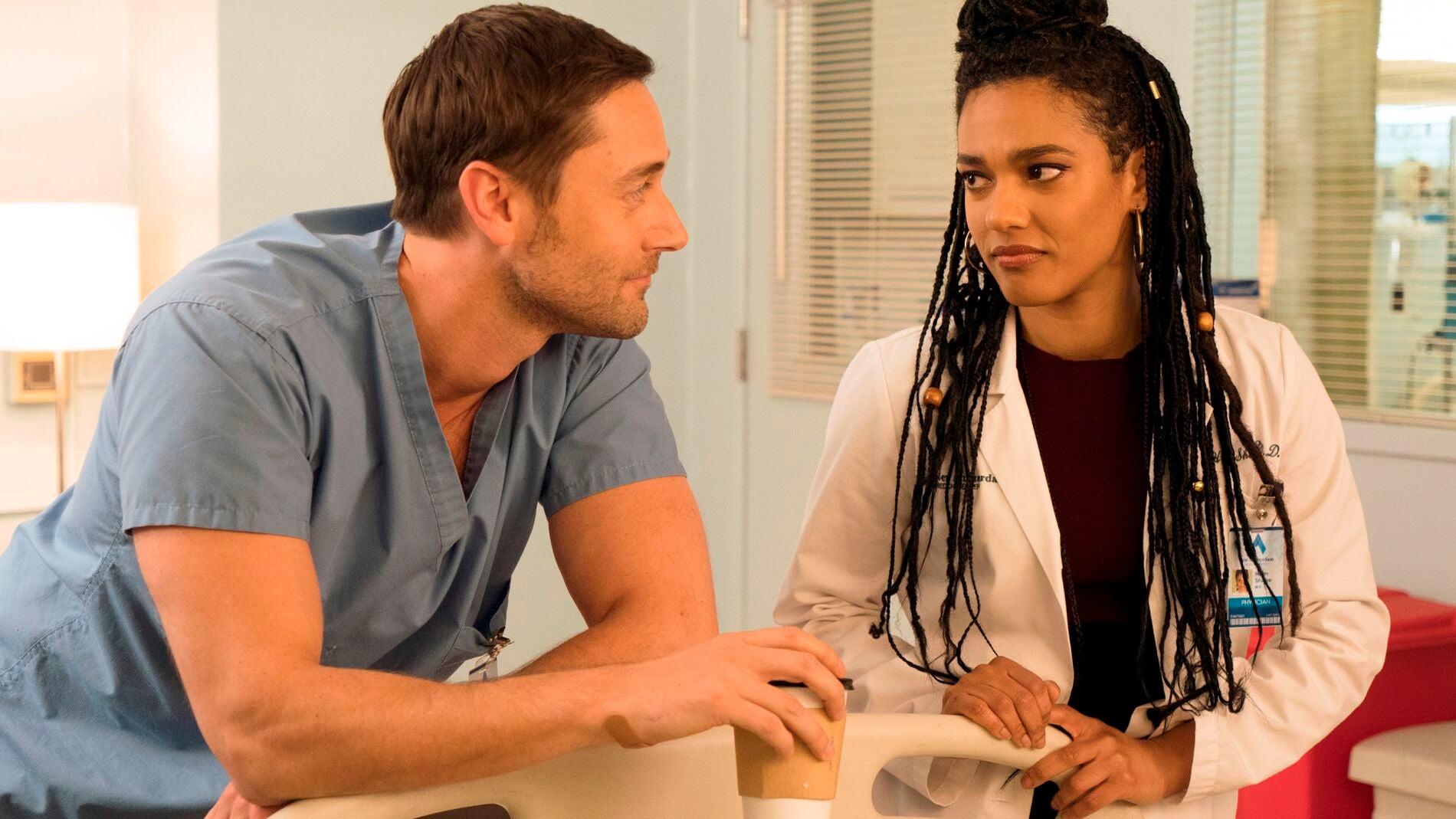 Max lucha contra su realidad mientras sigue salvando vidas, este jueves en &lsquo;New Amsterdam&rsquo;