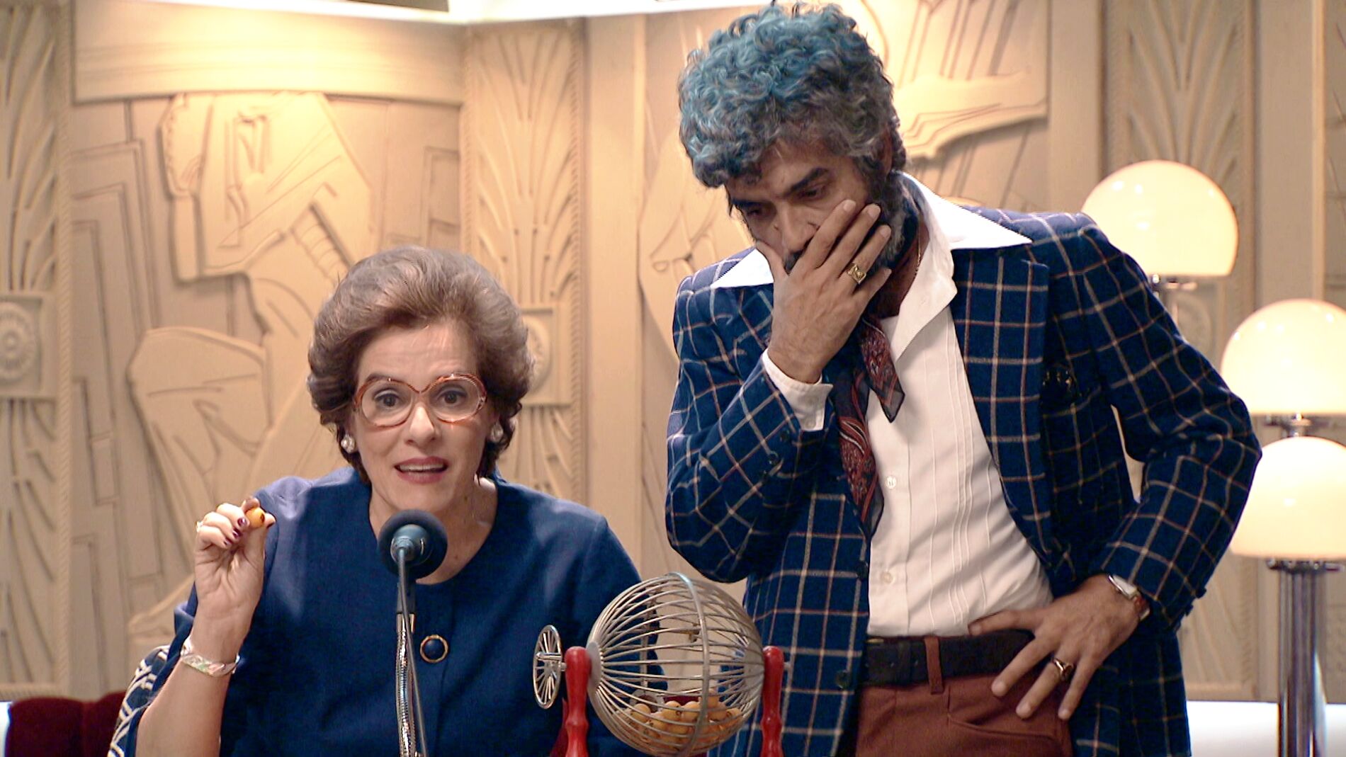El timo de Benigna a sus amigas 'cotorras', a punto de ser descubierto