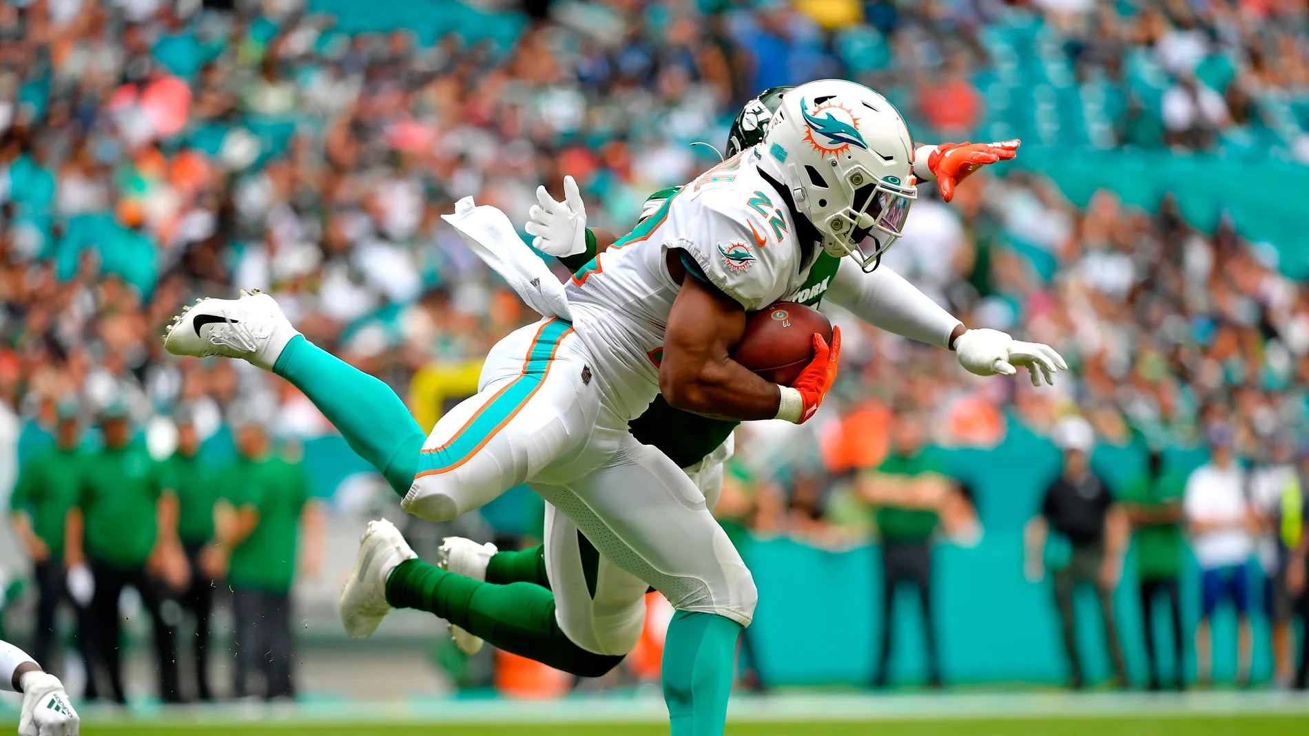 Mark Walton en la NFL Mark Walton en la NFL
