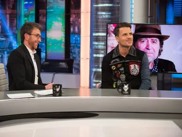 Dani Martín, en 'El Hormiguero 3.0': "Preferiría cualquier cosa con Joaquín Sabina y Serrat antes que con nadie" Dani Martín, en 'El Hormiguero 3.0': "Preferiría cualquier cosa con Joaquín Sabina y Serrat antes que con nadie"