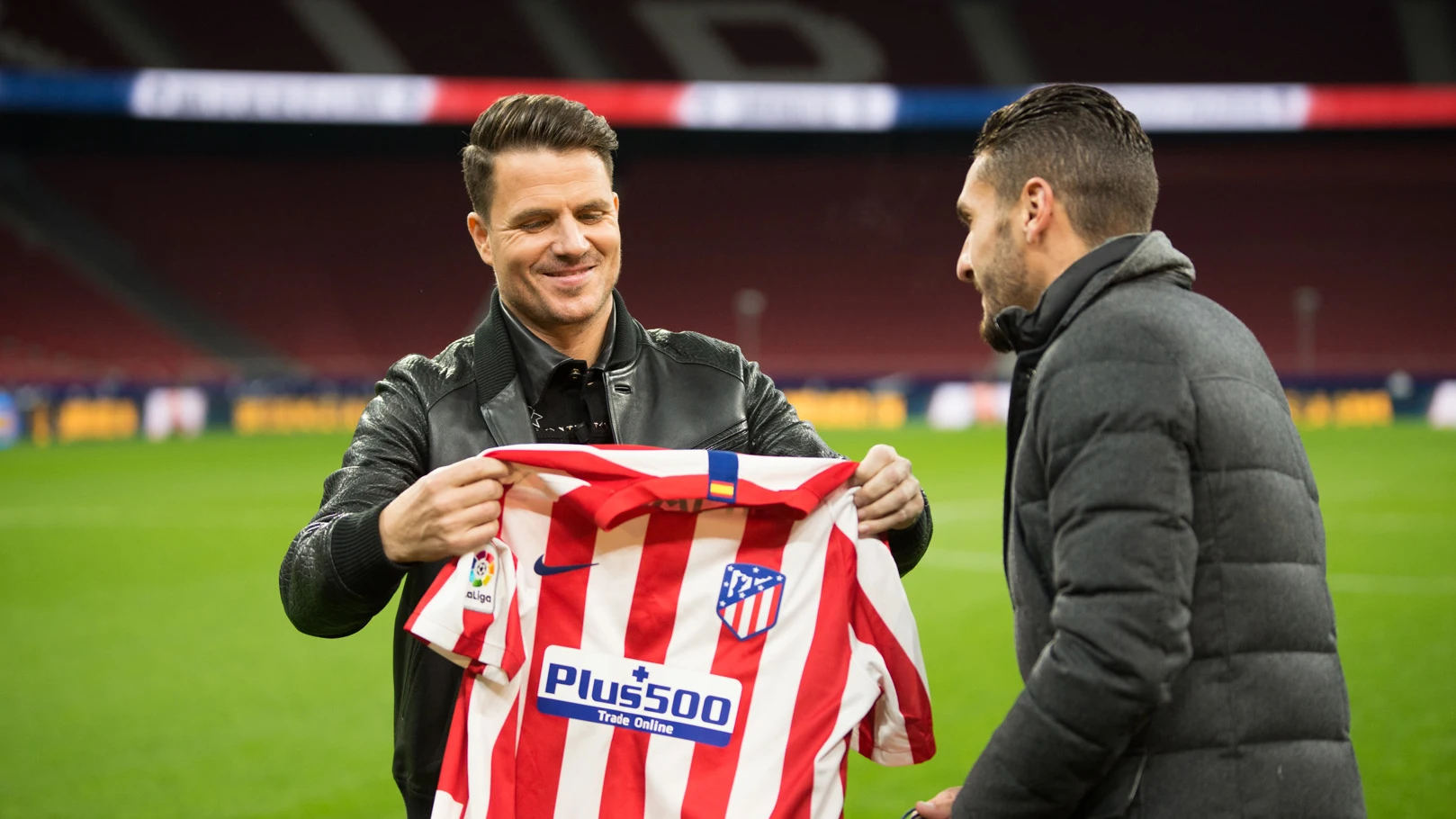 El Wanda Metropolitano y Koke, capitán del Atlético de Madrid, la maravillosa sorpresa para Dani Martín en 'El Hormiguero 3.0' El Wanda Metropolitano y Koke, capitán del Atlético de Madrid, la maravillosa sorpresa para Dani Martín en 'El Hormiguero 3.0'