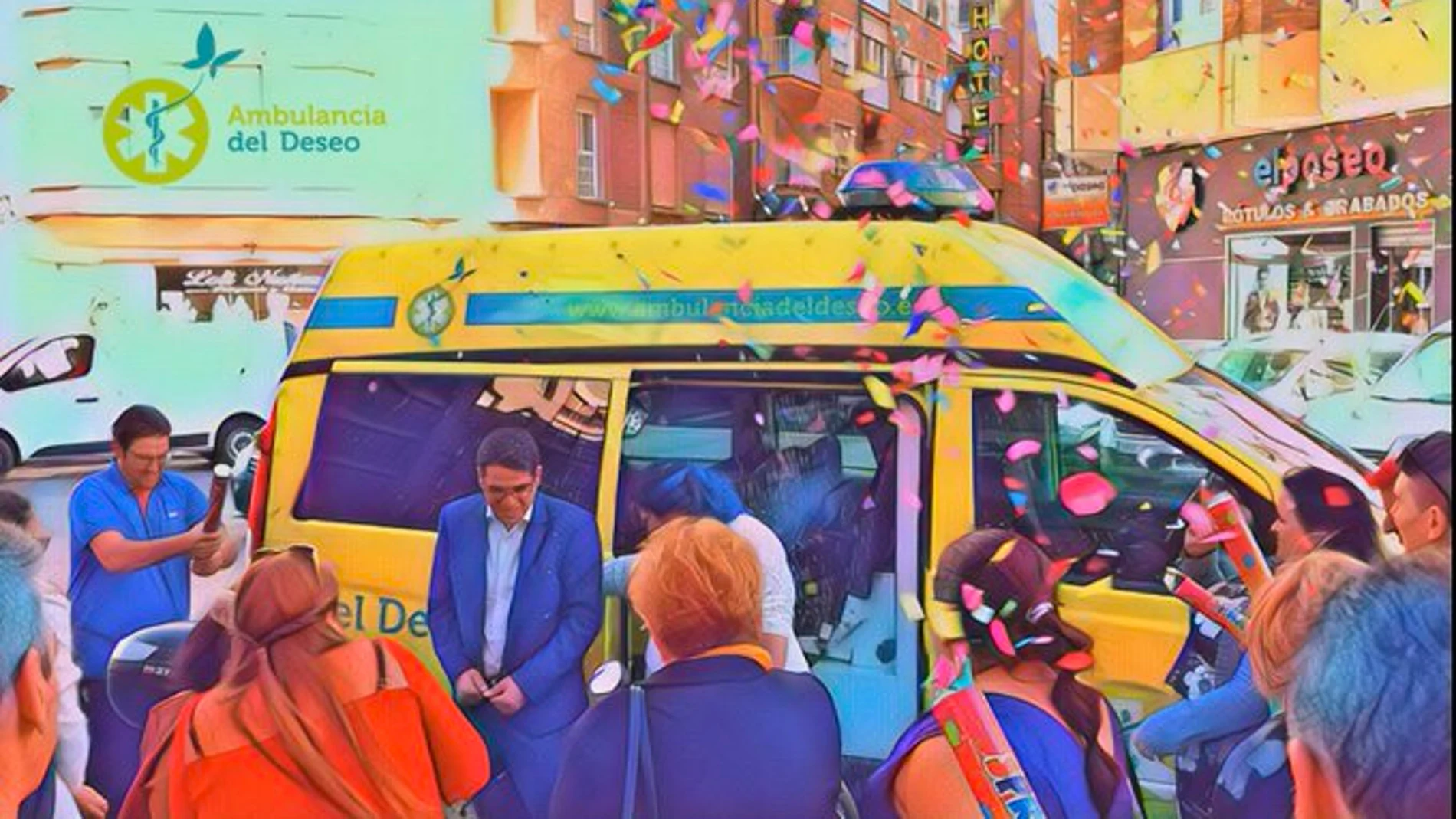 Ofician una boda dentro de una ambulancia Ofician una boda dentro de una ambulancia