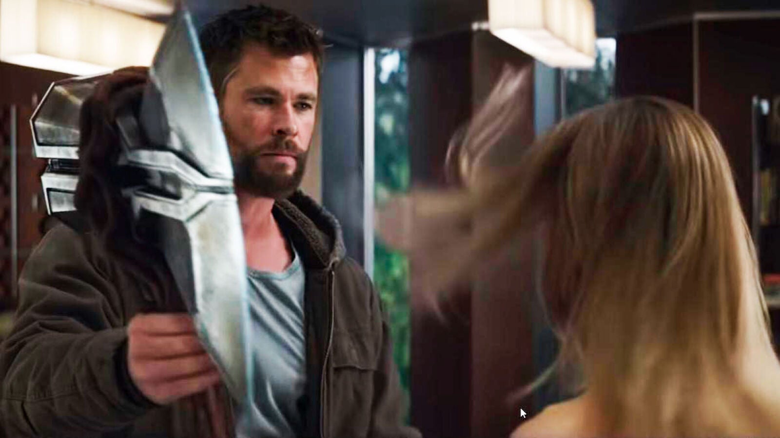 ¿Está en shock Chris Hemsworth? La muerte de Thor a manos de Capitana Marvel que desconocías
