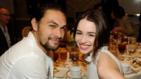 Emilia Clarke y Jason Momoa, Daenerys Targaryen y Khal Drogo en 'Juego de Tronos' Emilia Clarke y Jason Momoa, Daenerys Targaryen y Khal Drogo en 'Juego de Tronos'
