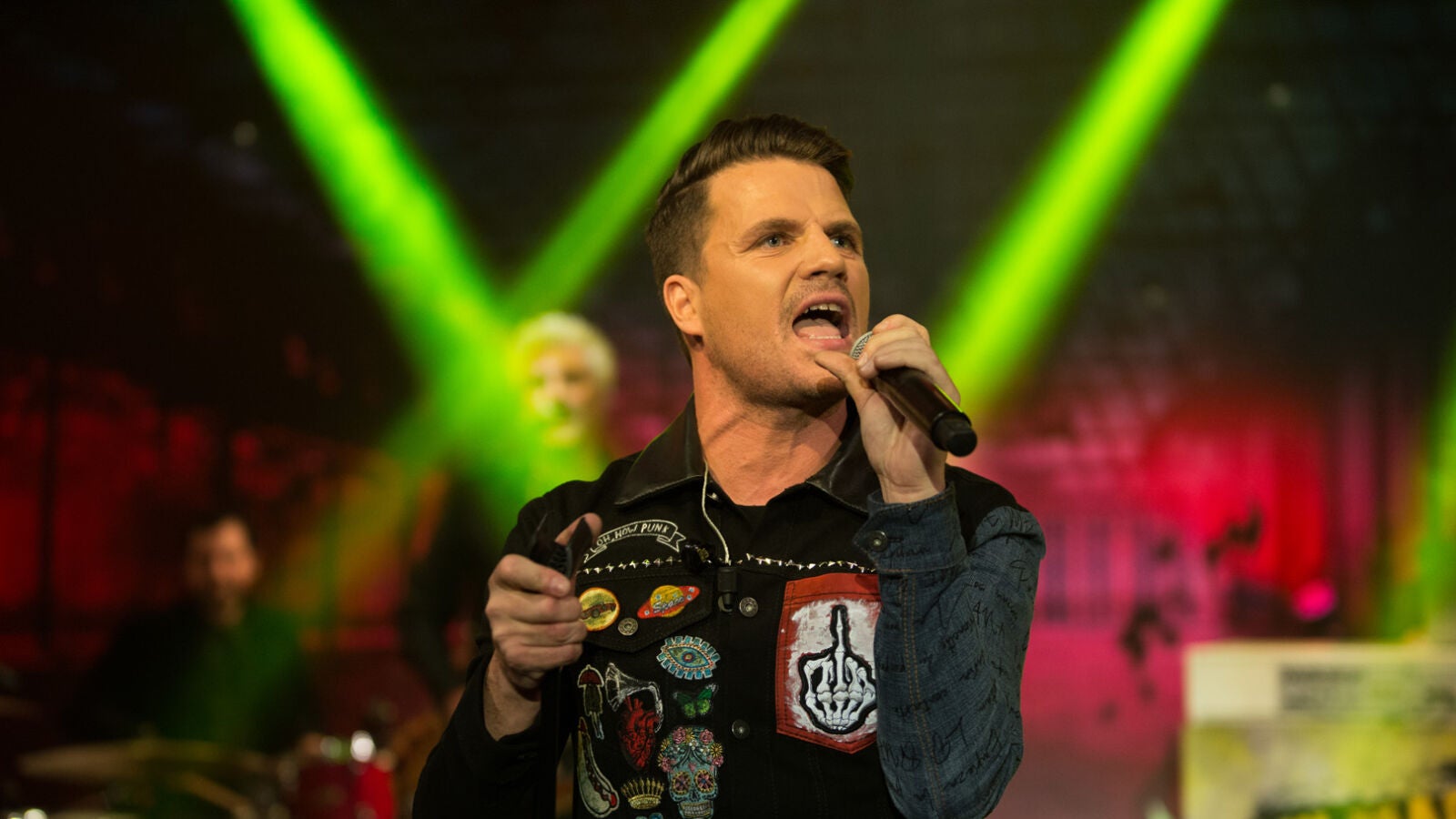 El bonito mensaje del cantante Dani Martín que le confirma como un 'foweller' fiel de '¡Ahora caigo!'