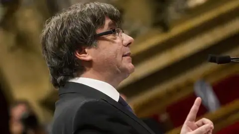 A3 Noticias 1 (22-11-19) Puigdemont ofreció reconocer Crimea como territorio ruso a cambio de apoyo para la independencia de Cataluña A3 Noticias 1 (22-11-19) Puigdemont ofreció reconocer Crimea como territorio ruso a cambio de apoyo para la independencia de Cataluña