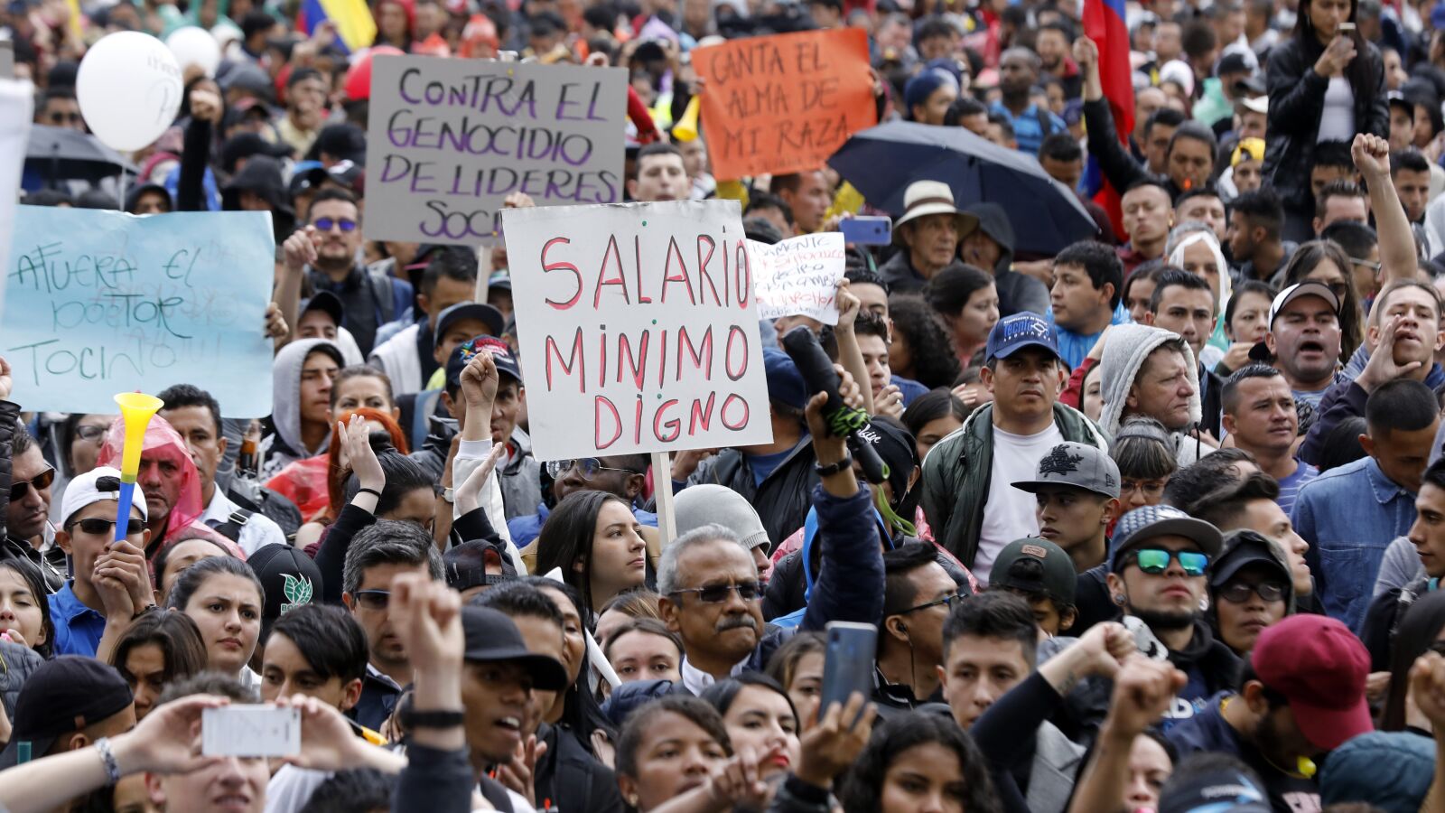 Continúan las protestas en Colombia contra el Gobierno de Iván Duque