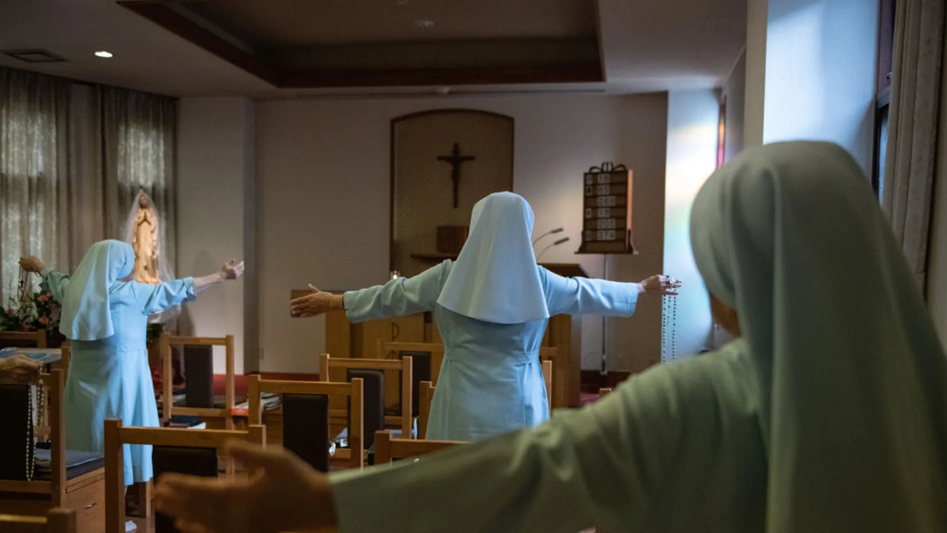 Un grupo de monjas Un grupo de monjas