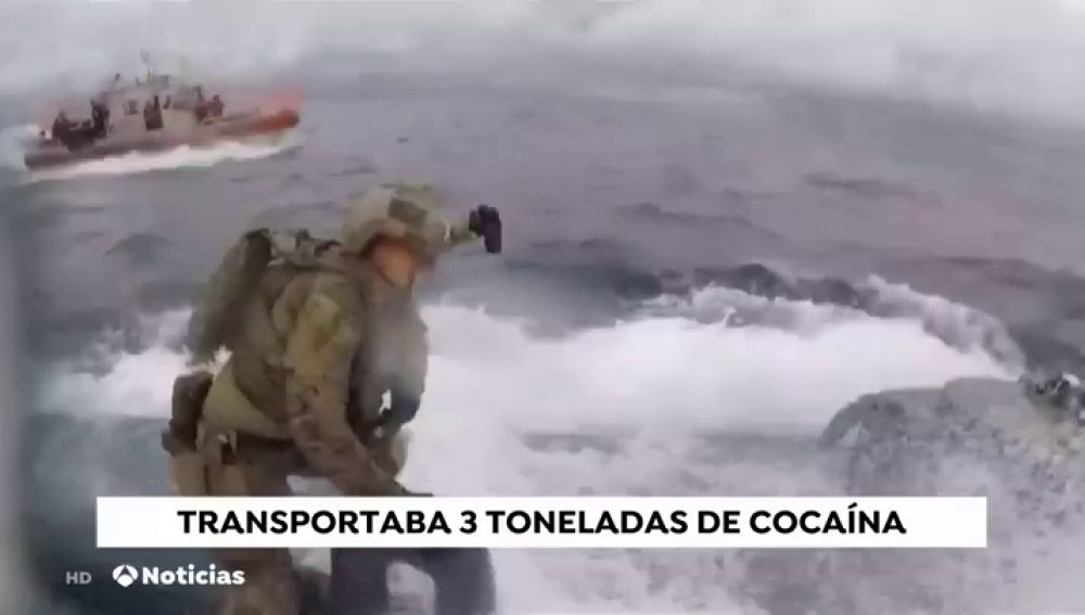 Interceptan un submarino con 3.000 kilos de cocaína en las costas gallegas