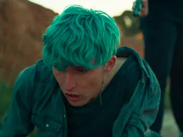 El esperado beso, un maquiavélico plan y dos asesinatos sacuden a los protagonistas en el undécimo capítulo de 'Toy boy' El esperado beso, un maquiavélico plan y dos asesinatos sacuden a los protagonistas en el undécimo capítulo de 'Toy boy'