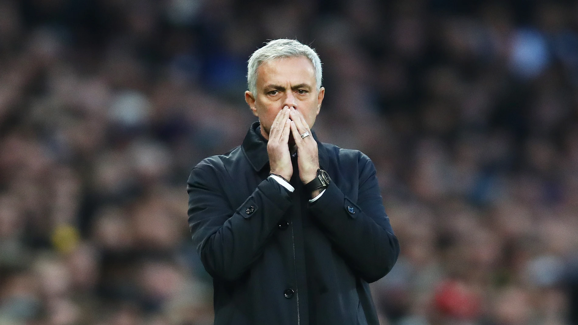 Mourinho durante un partido del Tottenham Mourinho durante un partido del Tottenham