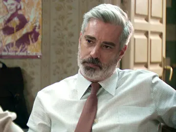 Guillermo hace ver a Lenin que es más que un amigo para Cristina Guillermo hace ver a Lenin que es más que un amigo para Cristina