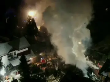 Buscan a los superviventes de una explosión de gas en Polonia Buscan a los superviventes de una explosión de gas en Polonia