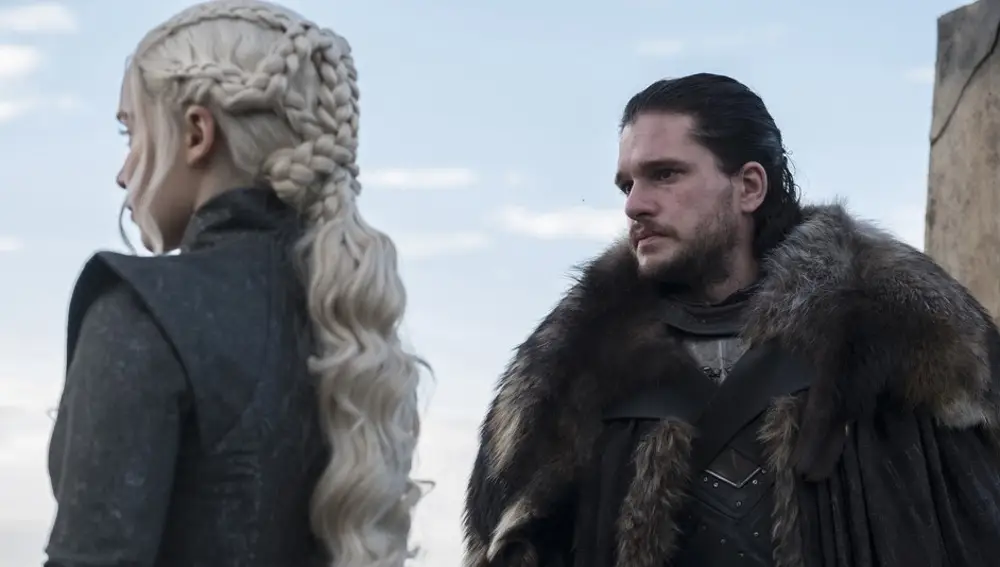 Daenerys y Jon Snow en 'Juego de Tronos'