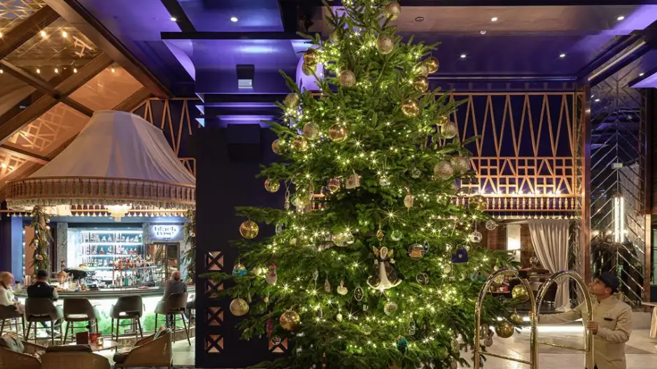 Este es el árbol de Navidad más caro del mundo y se encuentra en Estepona Este es el árbol de Navidad más caro del mundo y se encuentra en Estepona